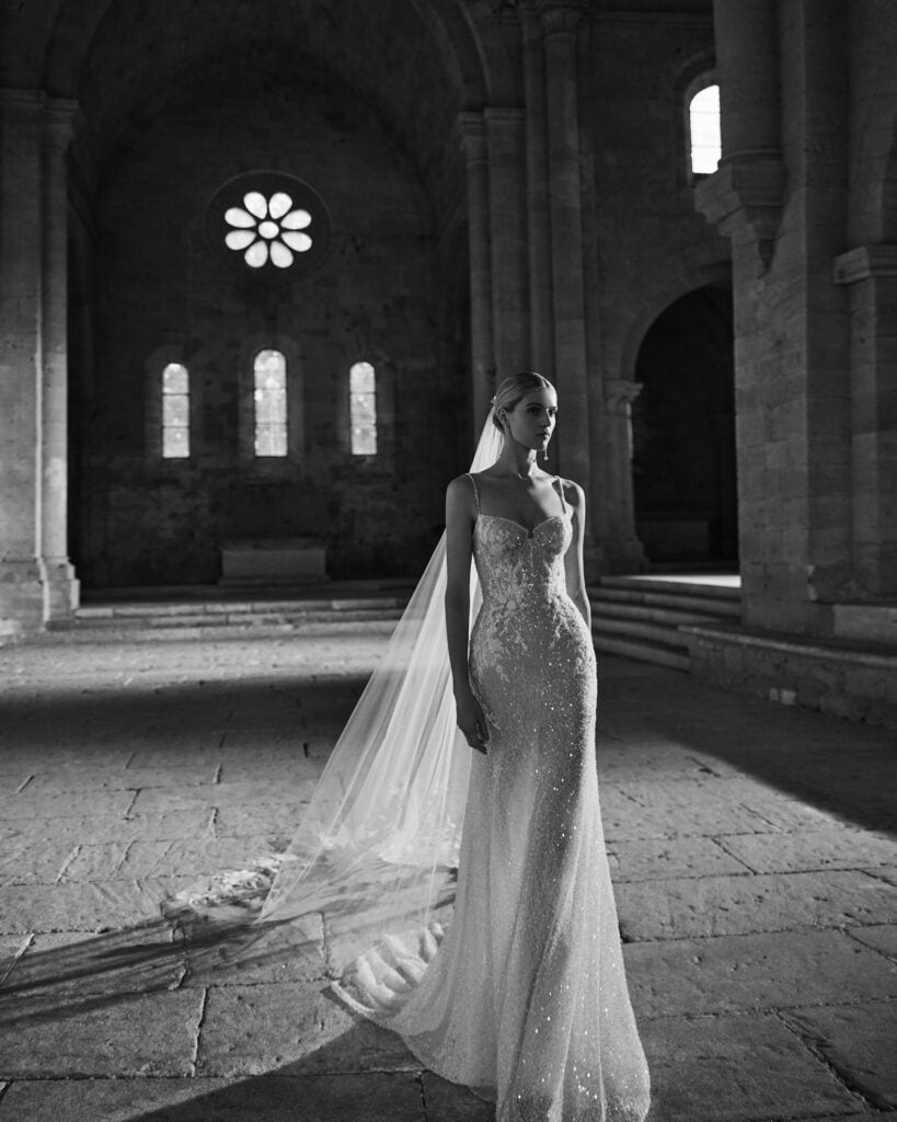 Brautkleid Loren von Rosa Clará – weitere Ansicht, Love & Brides Frankfurt